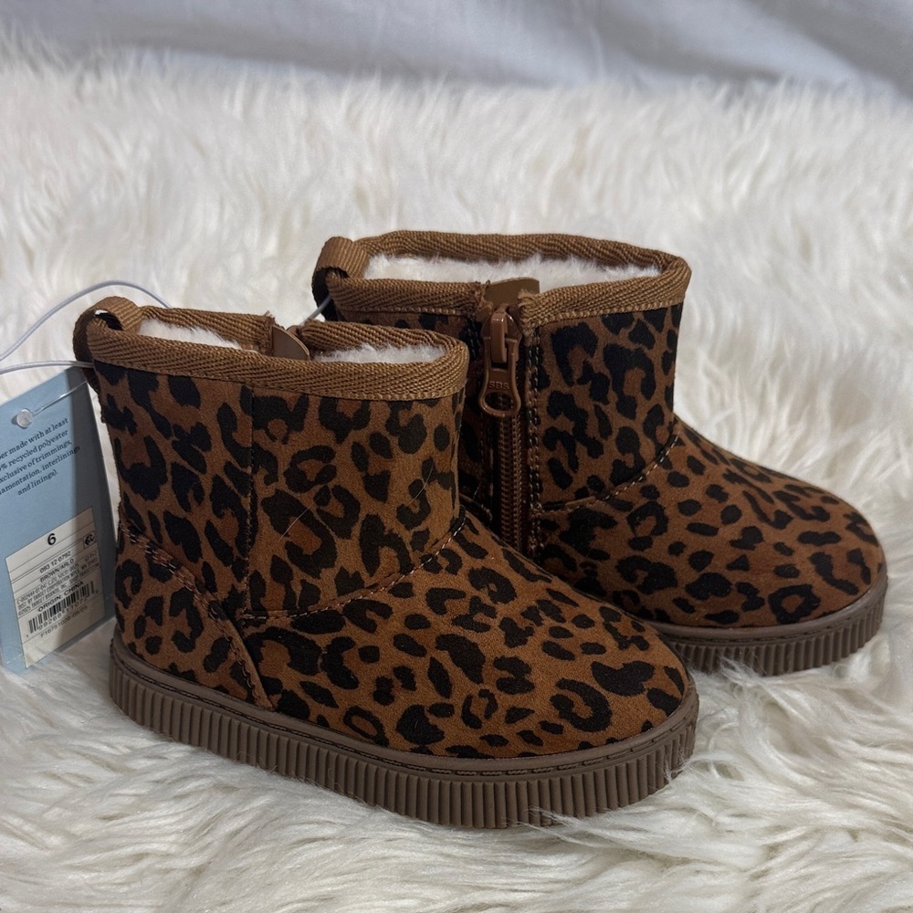 NWT Kids Leopard Print Winter Boots - Brown
